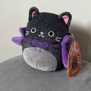 Xiomara vampire Squishmallow Halloween squish